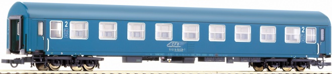 Passenger car type YB70 2nd class<br /><a href='images/pictures/Roco/64846.jpg' target='_blank'>Full size image</a>